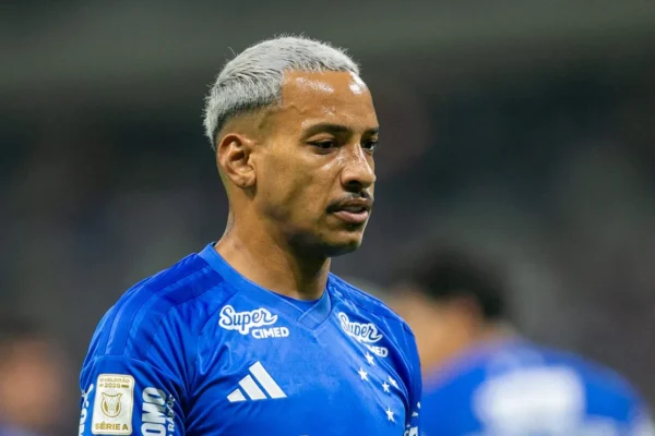 Pressão: Matheus Pereira precisa de blindagem mental para brilhar em jogos decisivos