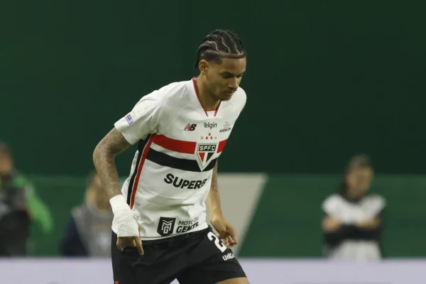Newton surpreende no São Paulo e vira trunfo contra o Boca Juniors