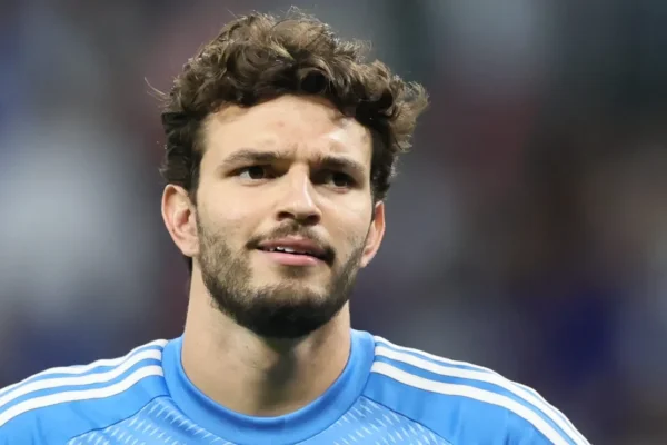 Otávio pode assumir o gol da Seleção contra a Austrália