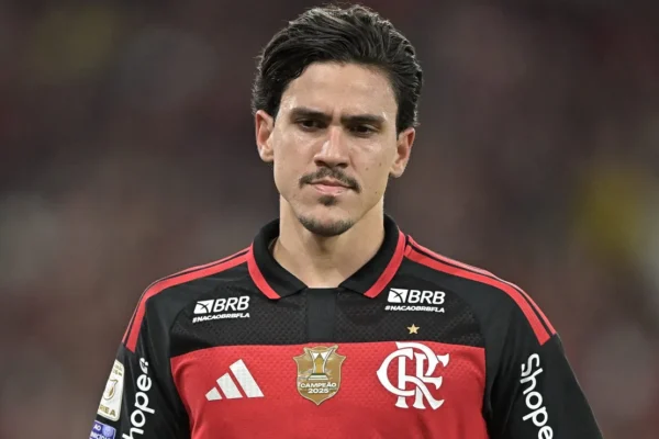 Pedro marca, mas sai irritado em vitória do Flamengo; entenda