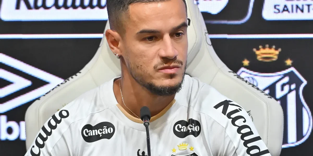 Coutinho rebate críticas e explica saída do Vasco: ‘Não abandonei’