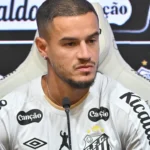 Coutinho rebate críticas e explica saída do Vasco: ‘Não abandonei’