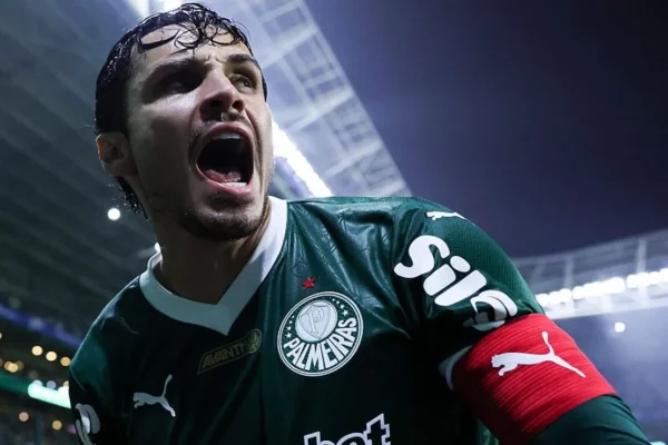 Raphael Veiga no Palmeiras: o retorno que exige uma nova função