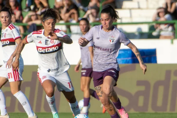 São Paulo Feminino Decide Brasileirão no Morumbis Após Eliminar Flamengo