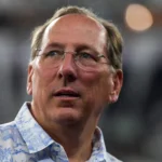 Inglaterra trava venda da SAF do Botafogo e Textor abre porta para diálogo