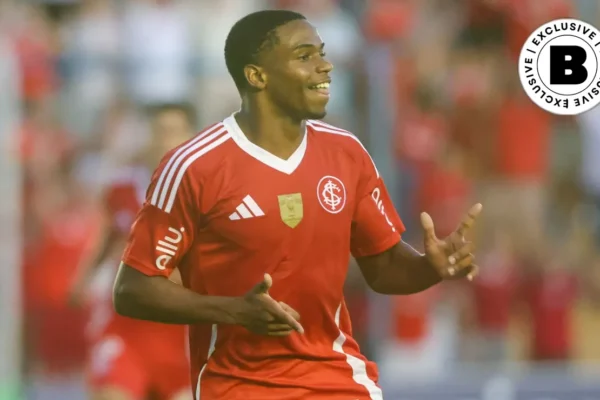 João Victor brilha nos treinos, mas segue sem chances no Inter de Pezzolano