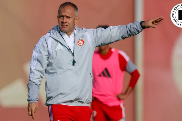Bahia perde espaço no Inter com esquema ousado de Eduardo Baptista