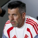 Inter aposta na linha de cinco com Pezzolano para fugir do Z-4