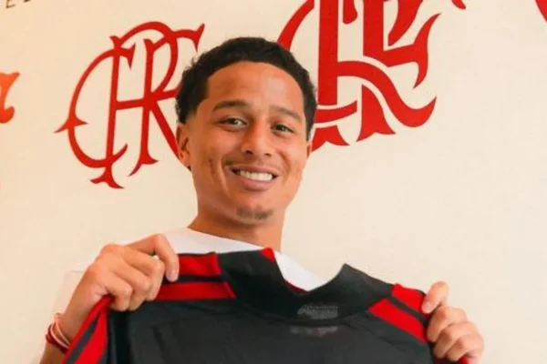 Anthony Valencia chega voando e já conquista comissão do Flamengo