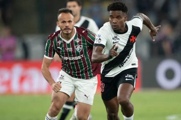 Vasco cai diante do Fluminense e põe fim à boa fase com Pedro Emanuel