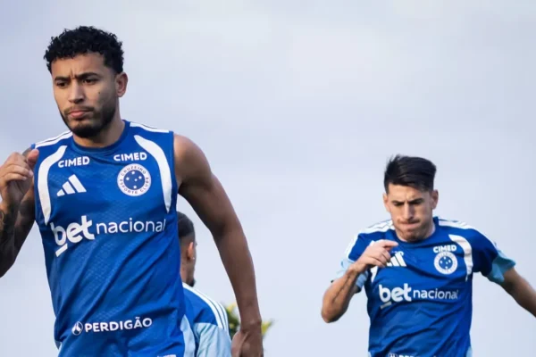 Cruzeiro: 5 jogadores com contrato no fim e decisões cruciais até dezembro