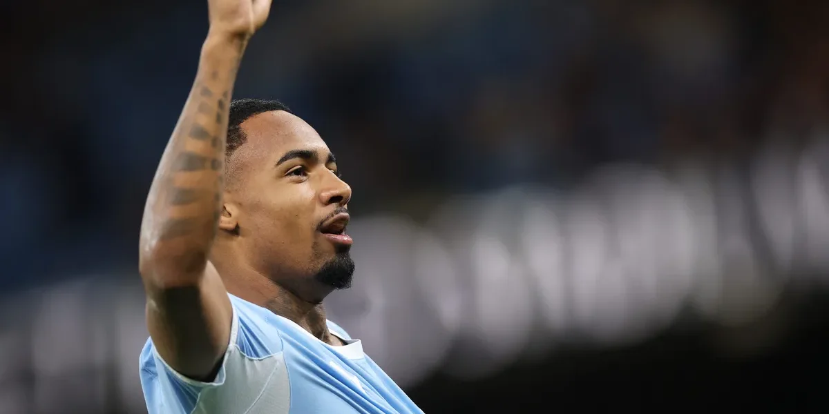 Allan brilha em estreia pelo City e pode render bônus milionário ao Palmeiras