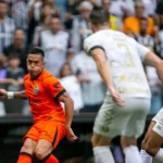 Galo tropeça na Arena MRV e só empata com a Chapecoense
