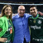 Oposição no Palmeiras pede expulsão do marido de Leila após leilão do Vasco