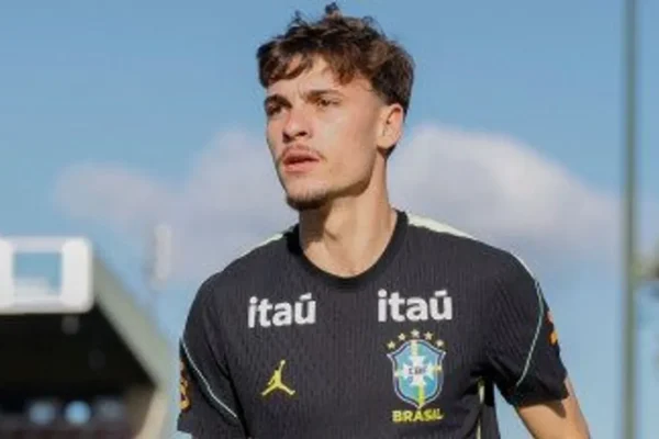Breno Bidon merecia mais chances com Ancelotti na Seleção