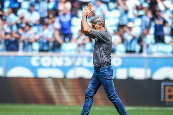 Renato reacende o Grêmio: confiança volta ao elenco e à torcida