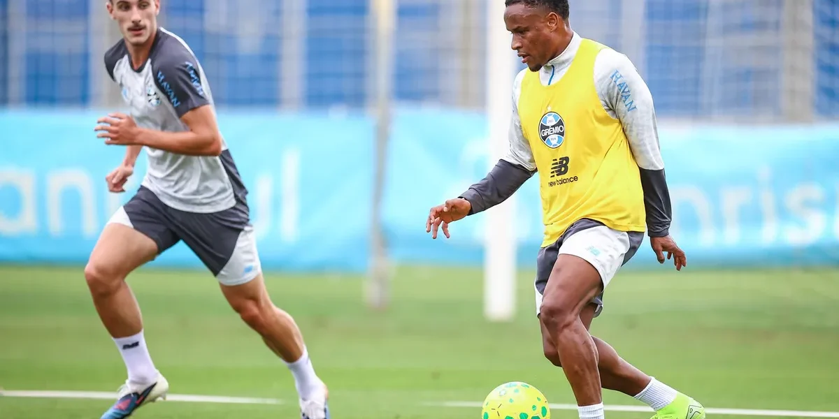 Grêmio ganha reforços de Kannemann e Jovane Cabral antes da semifinal