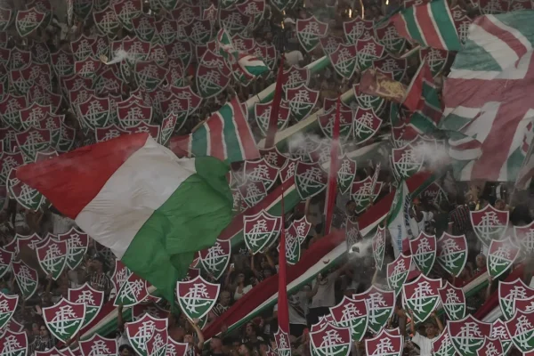 Fluminense esgota 4 mil ingressos em 3 minutos para jogo contra Palmeiras
