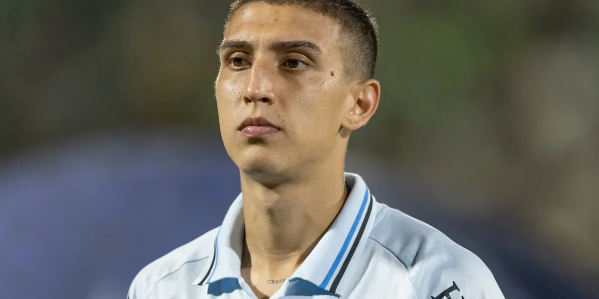 FIFA pune Grêmio com transfer ban por dívida de Miguel Monsalve