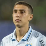 FIFA pune Grêmio com transfer ban por dívida de Miguel Monsalve