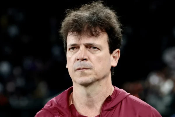 Diniz sem clube: mercado fecha as portas para o técnico no Brasileirão