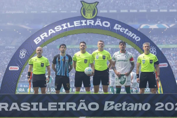 Grêmio pega carona com Palmeiras para ter Villasanti contra o Remo