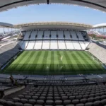 Corinthians propõe quitar Arena com naming rights à Caixa e pode lucrar R$ 60 mi/ano