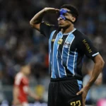 Wallace domina defesa do Brasileirão 2026 e vira xerife no Grêmio