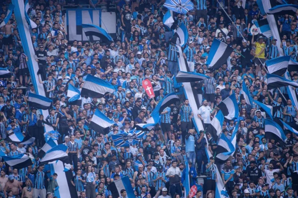 Arena do Grêmio bate recorde e mira 1 milhão de torcedores em 2026