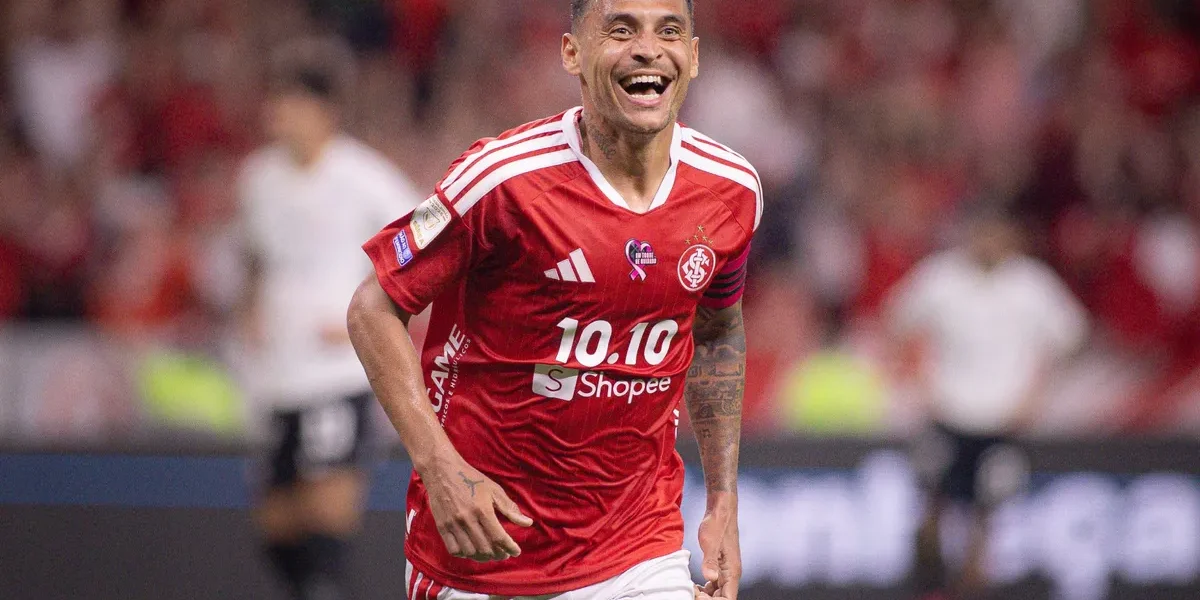 Alan Patrick brilha, vira garçom número 1 do Inter e elogia Eduardo Baptista