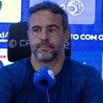 Artur Jorge confirma saídas no Cruzeiro na próxima janela