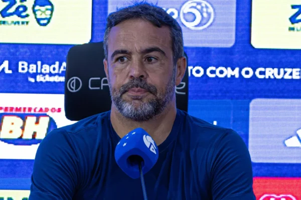 Artur Jorge abre o jogo sobre eliminações e a tristeza no Cruzeiro