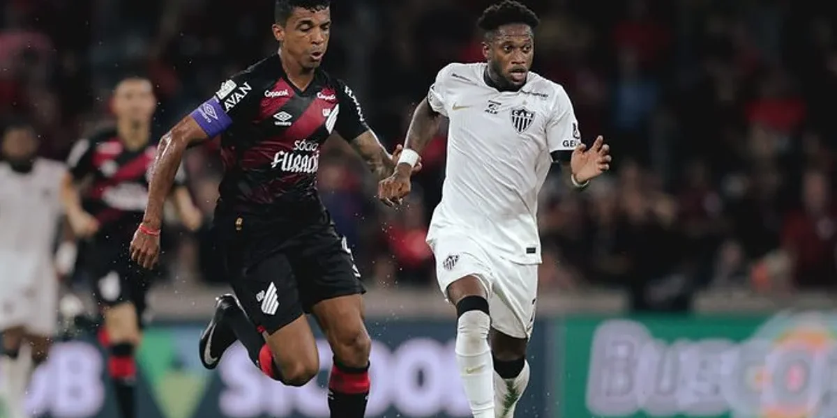 Galo empata em 2 a 2 com Athletico-PR na Arena da Baixada