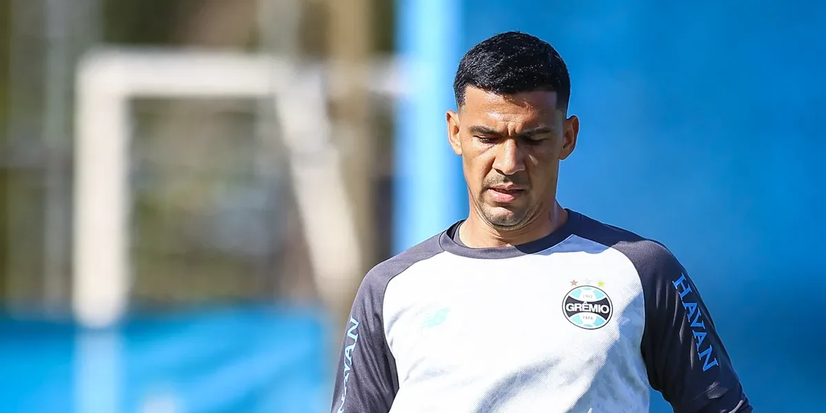 Balbuena brilha em jogo-treino e vira favorito na zaga do Grêmio