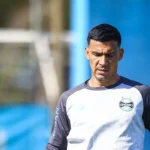 Balbuena brilha em jogo-treino e vira favorito na zaga do Grêmio