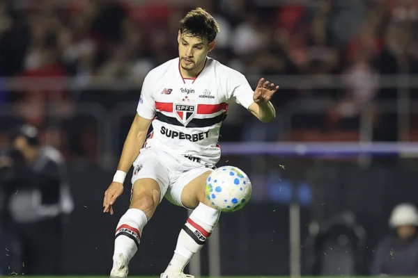 São Paulo acelera renovação de Bobadilla e projeta vínculo até 2030
