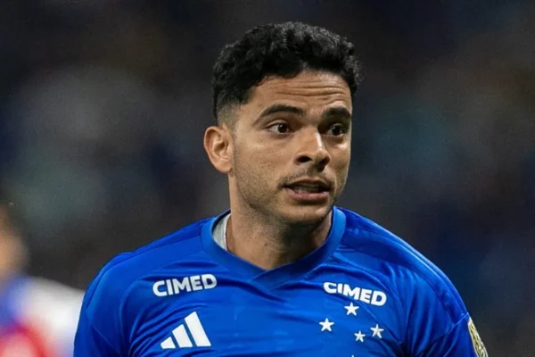 Bruno Rodrigues celebra 100 jogos pelo Cruzeiro: “Aqui me sinto em casa”
