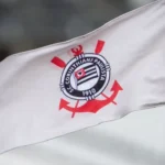 Corinthians treina trio da Ponte Preta, mas transfer ban trava reforços