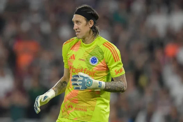 Cássio se rende a Fábio, 46 anos, e crava: ‘O maior exemplo’