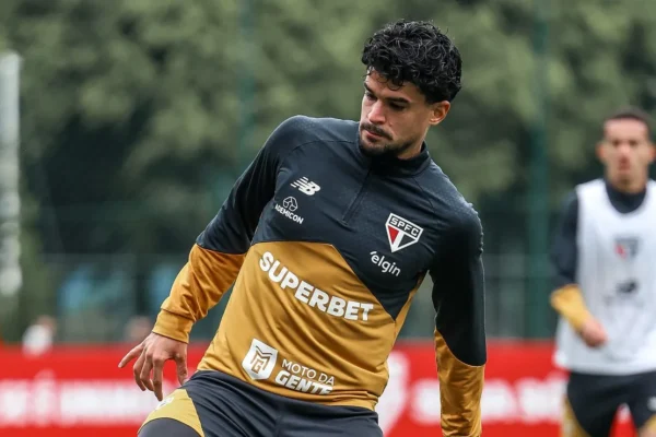 Cauly fora do São Paulo: remédio proibido barra meia contra o Cruzeiro