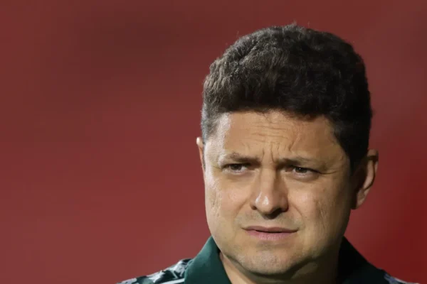 Presidente do Cuiabá detona Santos: ‘Clube caloteiro e sem vergonha’