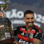 Danilo renova com o Flamengo: por que a diretoria acertou em cheio