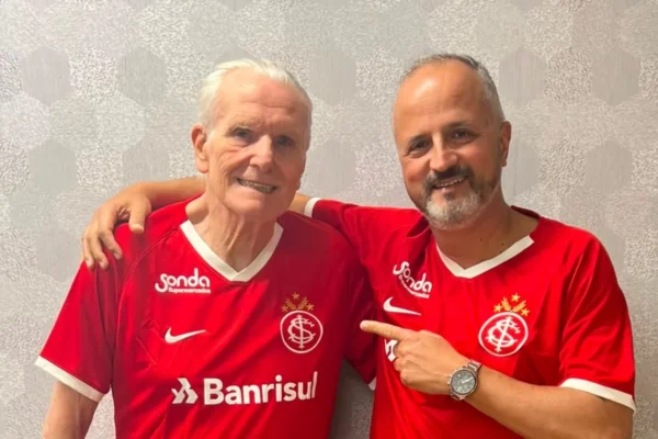 Roberto Melo e o papel de Delcir Sonda no futuro do Internacional