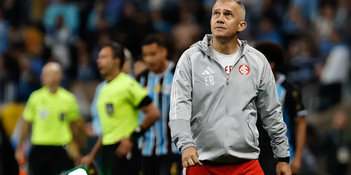 Inter aposta em Ronaldo no meio e Bernabei na frente contra o Botafogo