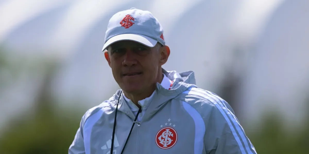 Eduardo Baptista corta Matheus Cunha e Félix Torres do Inter