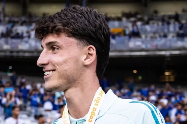 Eduardo Pape: a joia de 17 anos que precisa de espaço no Cruzeiro