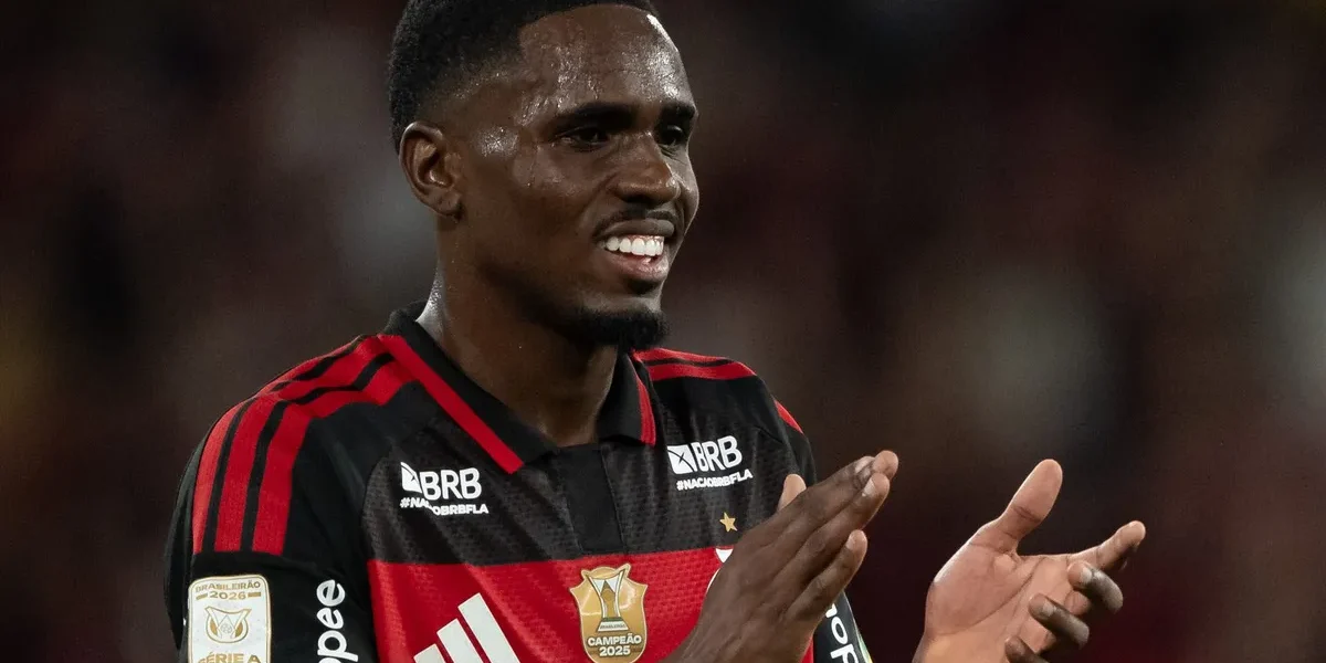 Evertton Araújo liberado pelo DM, mas decisão final é de Jardim