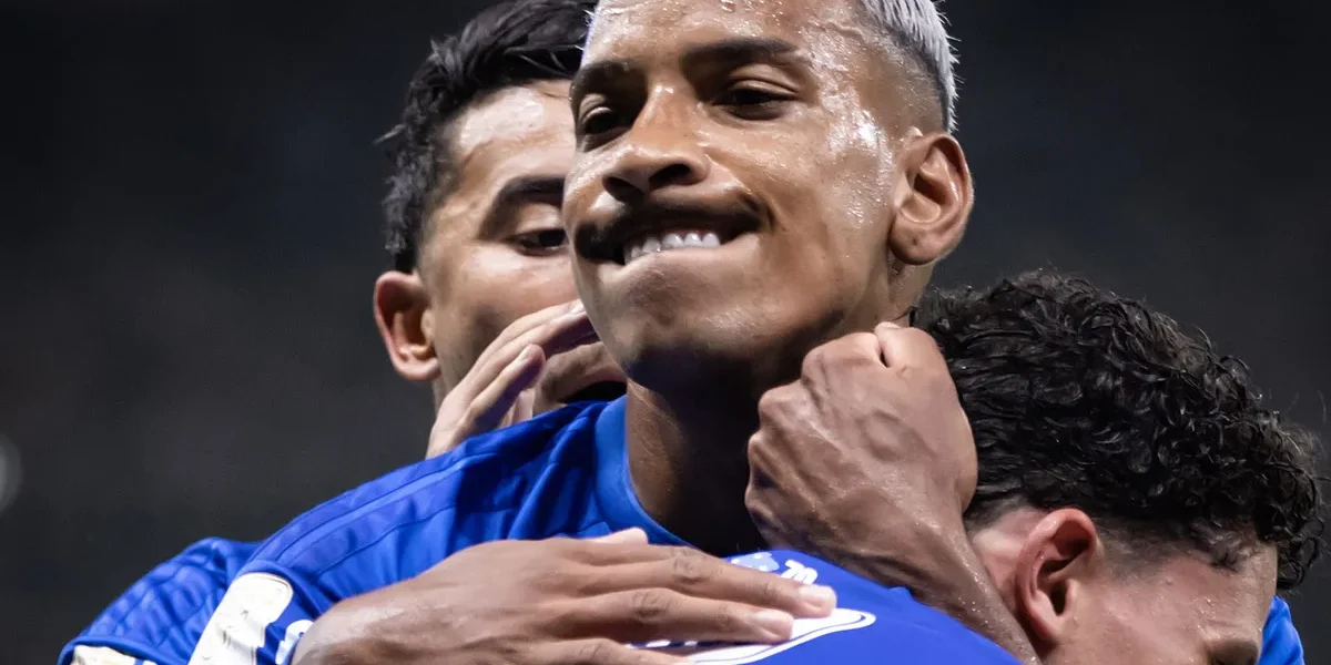 Matheus Pereira vira mentor e impulsiona jovem Felipe Morais no Cruzeiro