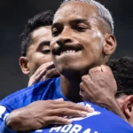 Matheus Pereira vira mentor e impulsiona jovem Felipe Morais no Cruzeiro