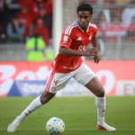 Félix Torres retorna ao Inter e vira opção para o Gre-Nal 455